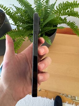 Predám/vymením IPhone 14 Pro 256GB Čierny - 3