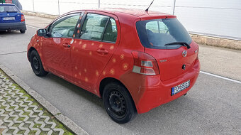 Toyota Yaris 1.33 VVTi, 73kw, 2011 - 3