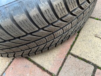 zimne pneu 235/60 r18 Continental - 3