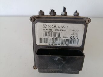 rj abs passat CC 3c0614109t 100€ - 3