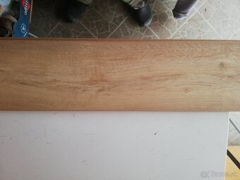 Darujem plávajúcu podlahu - 3