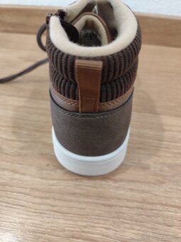 Chlapcenske topanky - 3