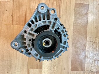 Alternátor - škoda octavia - 3