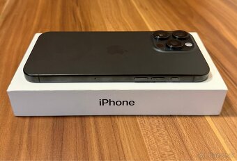 iPhone 15 Pro, Black Titanium - 3