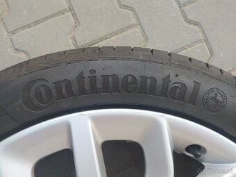 Letné pneu Continental 235/45 R19 - 3