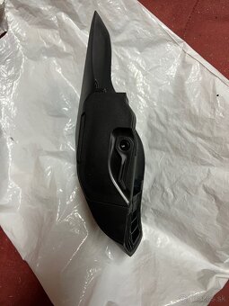 Predam kryt na baterku specialized - 3