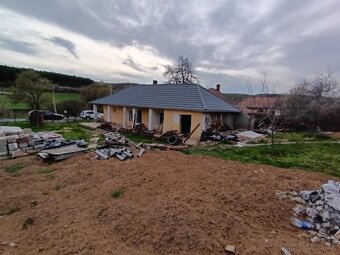 Ponúkame Vám na predaj rodinný dom v obci Szalaszend - 3