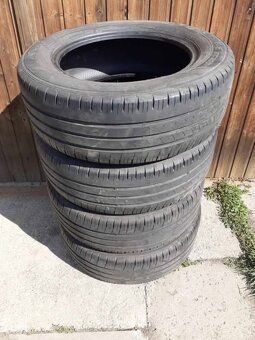 Predám letne pneumatiky 215/60 R 16 95 V - 3