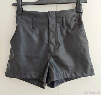 Dámske nové čierne koženkové kraťasy, vysoký pás (H&M) - 3