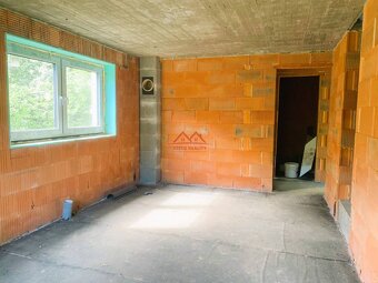CHATA – ZATEPLAENÁ HRUBÁ STAVBA, KOŠICKÁ NOVÁ VES - GEDER - 3