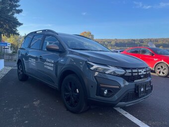 Dacia Jogger Extreme Hybrid 140 5 míst - 3