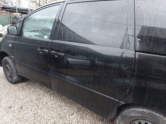 Predám náhradné diely Toyota Previa 2001-2005 - 3