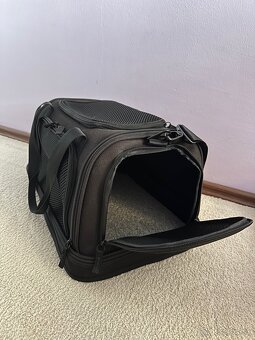 Čierna prepravná taška PLANE Trixie do 7kg - 3