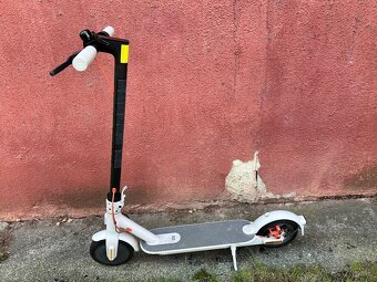 Elektrická kolobežka XIAOMI 3 - 3