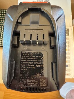 Predam novu BOSCH PBA 18V 3.0Ah W-C - 3