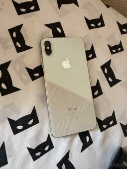 Predám iPhone XS max biely všetko funguje ako novy - 3