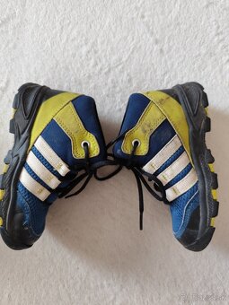 Adidas 24 - 3