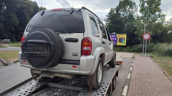 Diely jeep Cherokee kj Liberty 2.5crd 105kw - 3