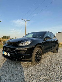 Porsche Cayenne - 3