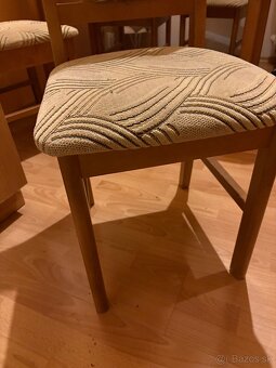 Kuchynský stôl + 4 stoličky - 3