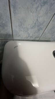 WC kombi toaleta – plne funkčná, čistá, pripravená 🚽 - 3