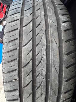 Pneu 245 45 r19 - 3