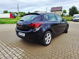 Opel astra J - 3