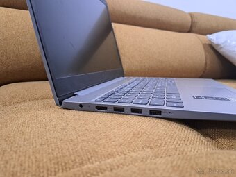 Nootebook Lenovo - 3