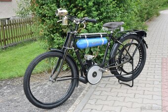 Hezký řemenáč z roku 1929 - 3