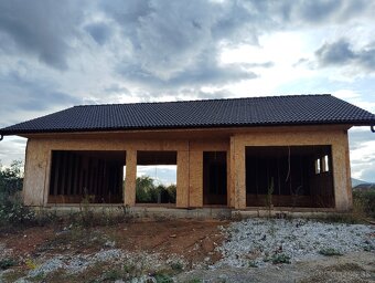 PREDAJ - zastrešená hrubá stavba - drevodom, Rožňava - 3