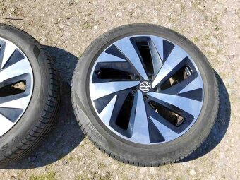 Sada alu diskov orig. VW na ID4, ID5 s pneumatikami Pirelli - 3