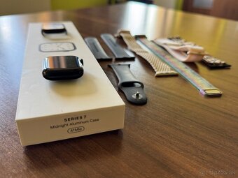 Hodinky Apple Watch 7 - 3