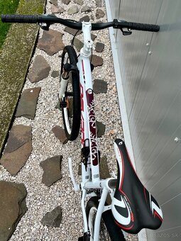 DEVRON RIDDLE LADY - 3