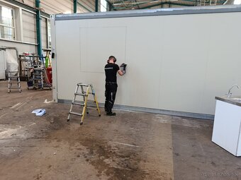 ELEKTRIKÁŘI, POMOCNÍCI, MONTÉŘI - 3