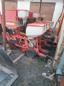 Prodám šestiřádkovu sejacku maschio gaspardo - 3