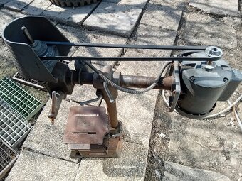 Stojanova vrtacka - 3