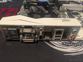 AsRock B250 pro4 + i3 6100 + 4gb - 3