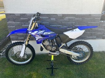 YAMAHA YZ 125 - 3