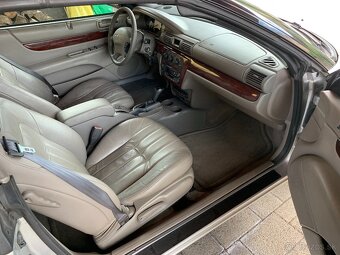 Predám Chrysler Sebring Kabriolet 2,7 V6 Benzín - 3