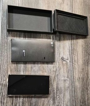 Predám Samsung s25Ultra 512gb - 3