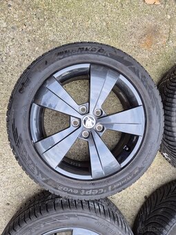 Elektrony 5x112  skoda triton 215/55r17 - 3