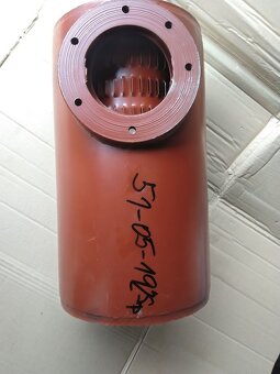 Tlmič výfuku buldozér T-130,T-170 - 3