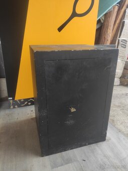 Bezpečnostný Trezor - 3