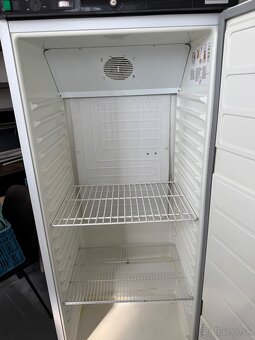 Predám gastro chladničku - 3