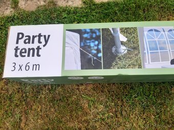 Party stan - 3