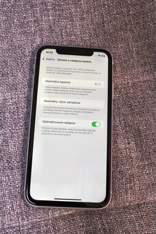 iPhone 11 64GB (plne funkčný) - 3