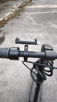 Elektrická Kolobežka ninebot segway F2 - 3