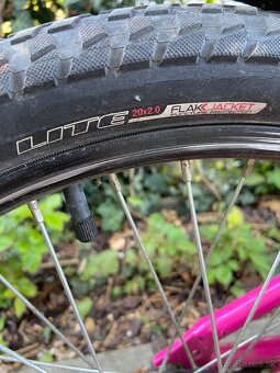 Predám detský dievcenský bicykel Specialized Hotrock 20 - 3