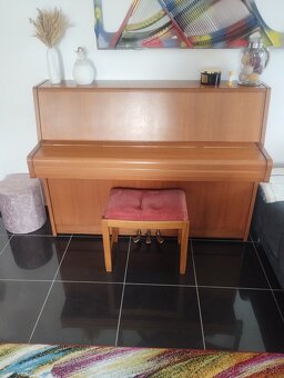 Klavir Yamaha - 3