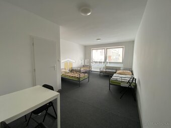 Ubytovacie priestory/izby na prenájom - centrum mesta Senica - 3